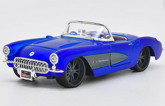 Diecast 1957 Chevrolet Corvette Model Blue 1:24 Scale By MaiSto