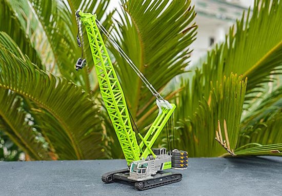 Diecast Zoomlion ZCC1300 Crane Model 1:120 Scale Green