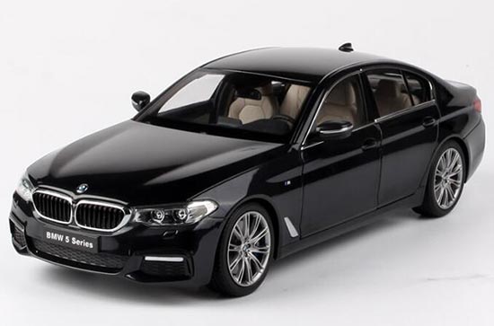 Diecast BMW 5 Series Model Black / White 1:18 Scale By Kyosho