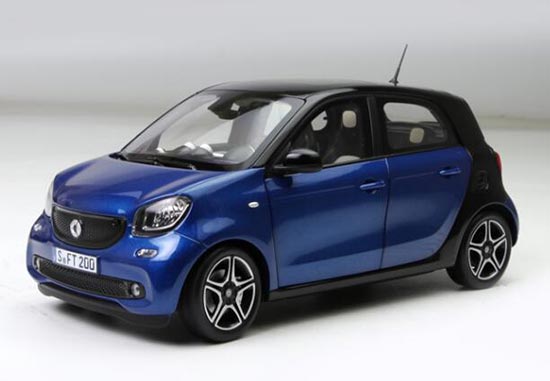 Diecast Smart Forfour Model 1:18 Scale Blue By NOREV