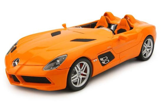 Diecast Mercedes Benz SLR Stirling Moss Model 1:18 Minichamps