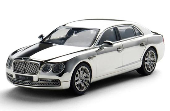 Diecast Bentley Flying Spur W12 Model 1:43 Silver By Kyosho