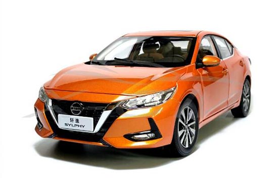 Diecast 2020 Nissan Sylphy Model 1:18 Scale Orange / White