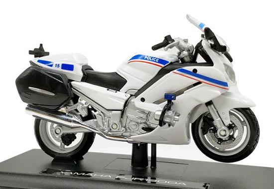 Diecast Yamaha FJR1300A Police Motorbike Model 1:18 By MaiSto