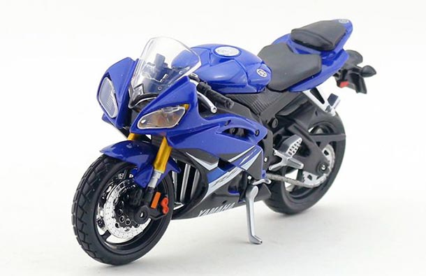 Diecast Yamaha YZF-R6 Motorbike Model 1:18 White /Blue By MaiSto