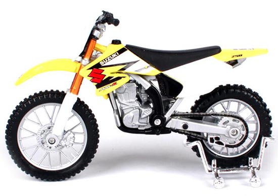 Diecast Suzuki RM-Z 250 Motorcycle Model 1:18 Yellow By Maisto