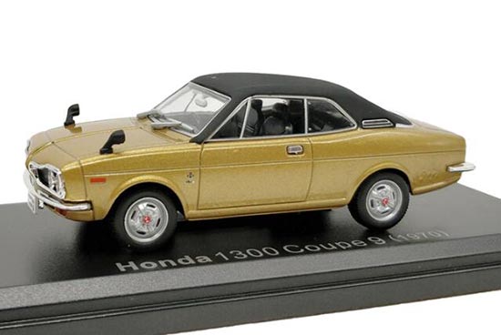 Diecast Honda 1300 Coupe 9 Model 1:43 Scale Golden By IXO