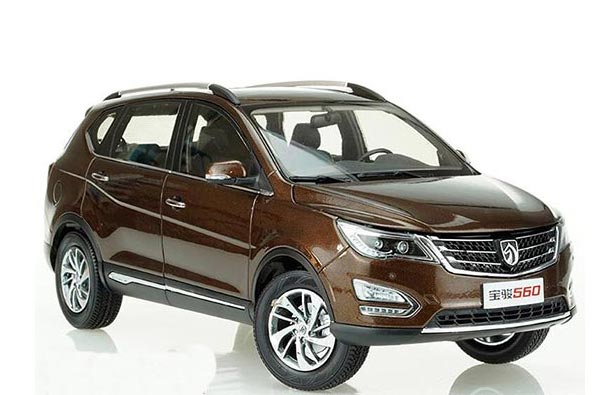 Diecast SAIC-GM Baojun 560 SUV Model 1:18 Scale White / Brown