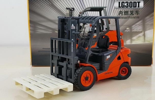 Diecast Lonking LG30DT Diesel Forklift Truck Model 1:35 Red