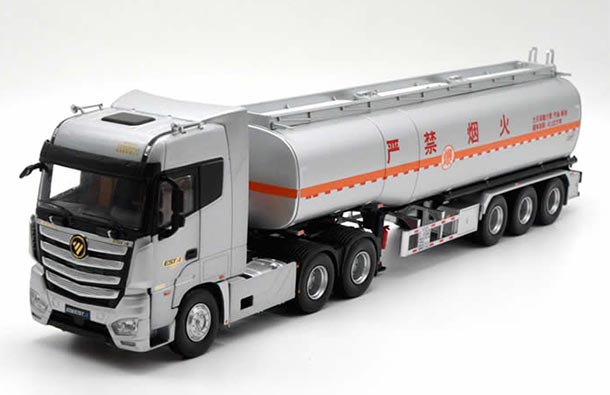 Diecast Foton Auman EST-A Oil Tank Truck Model 1:36 Silver