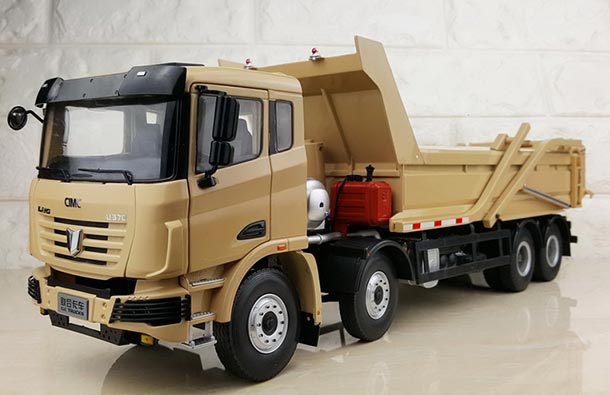 Diecast CIMC CC Truck LNG Dump Truck Model 1:24 Scale Beige