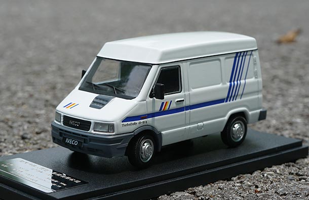 Diecast Iveco Turbo Daily Van Model 1:43 Scale White