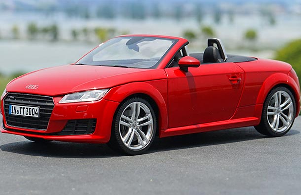 Diecast Audi TT Roadster Model 1:18 Scale Red