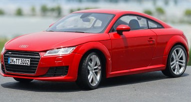 Diecast Audi TT Coupe Model 1:18 Scale Red