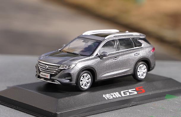 Diecast 2019 Trumpchi GS5 SUV Model 1:43 Scale Gray