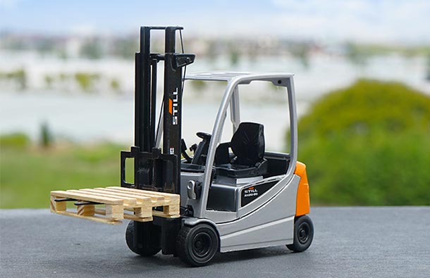 Diecast STILL RX20-20 Forklift Truck Model 1:25 Scale Silver