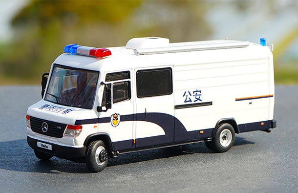 Diecast Mercedes Benz Vario Model 1:64 Scale White By GCD