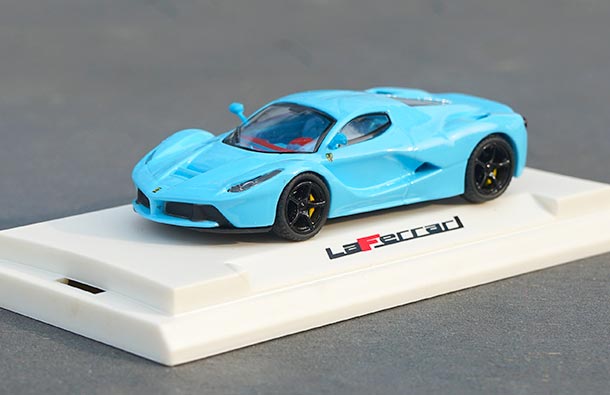 Diecast Ferrari Laferrari Model 1:64 Scale Blue