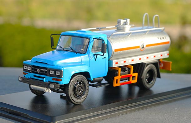 Diecast DongFeng EQ140 Oil Tank Truck Model 1:43 Blue-Silver