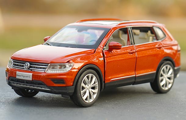 Diecast Volkswagen New Tiguan L Toy 1:32 Scale