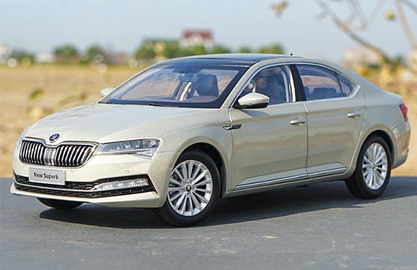 Diecast 2019 Skoda New Superb Model 1:18 Scale Champagne