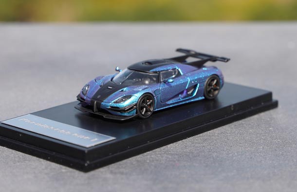 Diecast Koenigsegg One 1 Car Model 1:64 Scale Blue