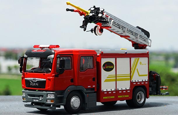 Diecast MAN Fire Engine Truck Model 1:43 Scale Red