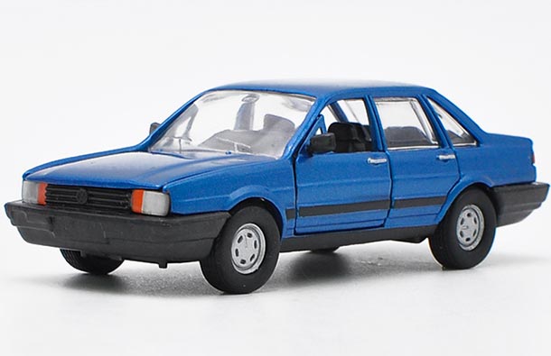 Diecast Volkswagen Santana Model 1:43 Scale Blue