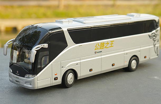 Diecast Higer A90 Coach Bus Model 1:42 Scale Silver