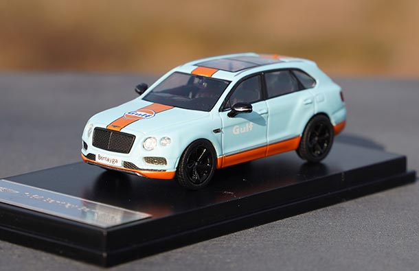 Diecast 2016 Bentley Bentayga SUV Model 1:64 Scale Blue-Orange