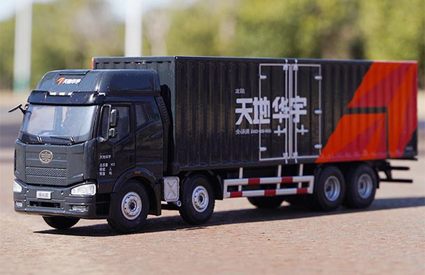 Diecast FAW JieFang J6 Box Truck Model 1:48 Scale Black-Red