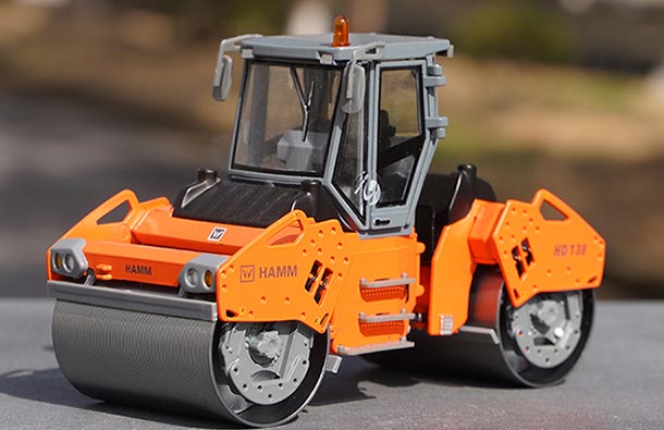 Diecast HAMM HD138 Tandem Road Roller Model 1:35 Scale Orange