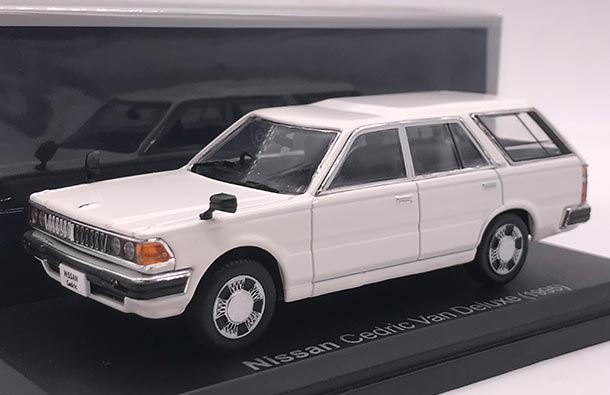 Diecast Nissan Cedric Van Deluxe Model 1:43 Scale White NOREV