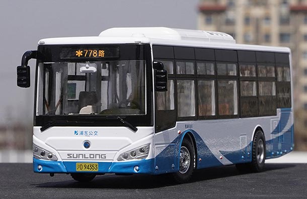 Diecast Sunlong SLK6109 City Bus Model 1:43 Scale White-Blue