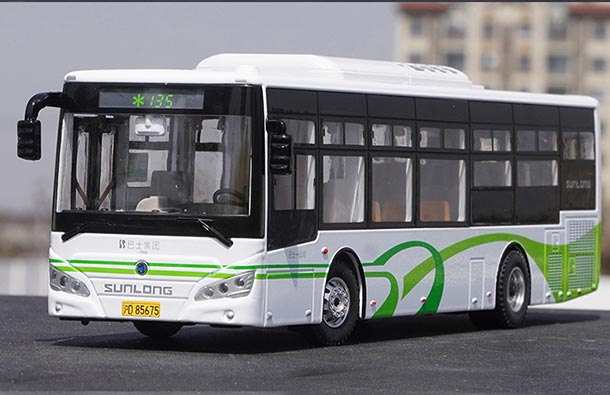 Diecast Sunlong SLK6109 City Bus Model 1:43 Scale White-Green