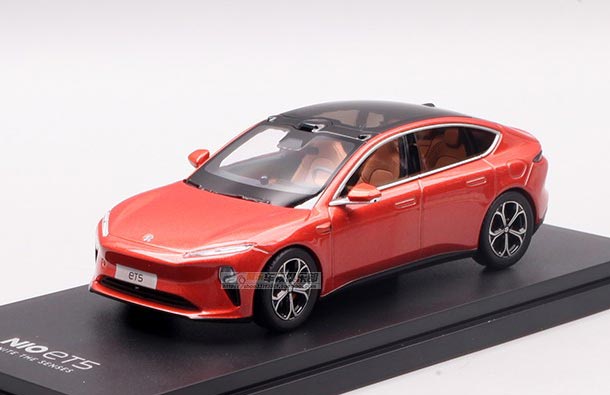 Diecast 2022 NIO ET5 Sedan Model 1:43 Scale