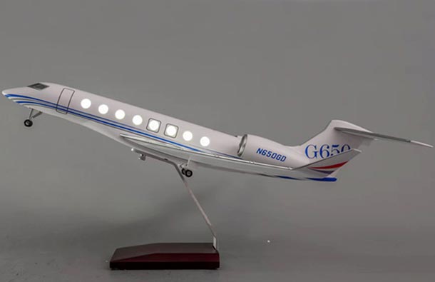 Gulfstream G650 Business Jet Model White 1:70 Scale