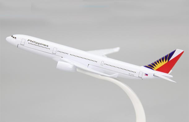 Diecast Airbus A330 Airliner Model White Philippine Airlines