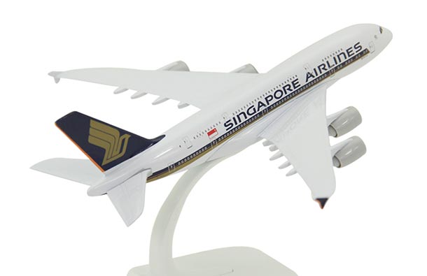 Diecast Airbus A380 Airliner Model White Singapore Airlines