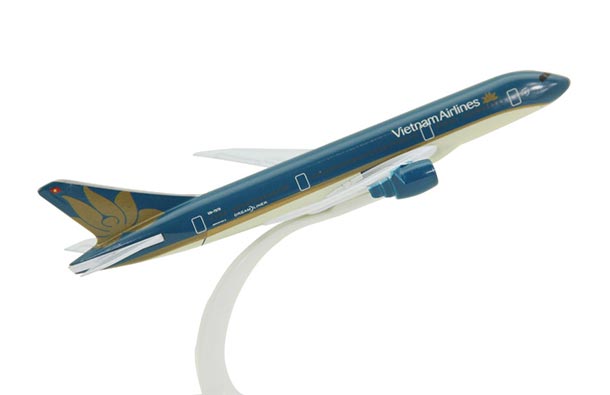 Diecast Boeing B787 Airliner Model Blue Vietnam Airlines
