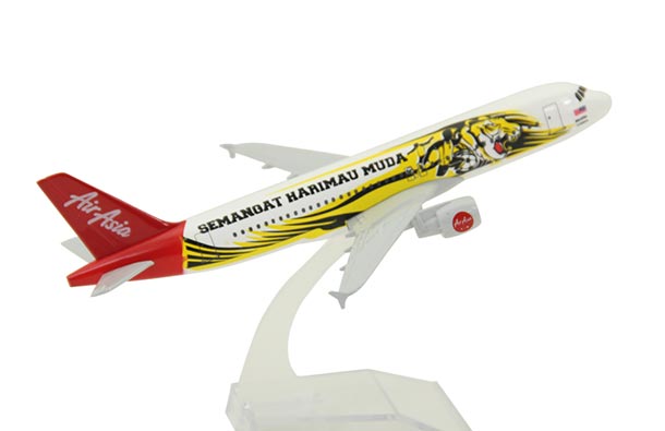 Diecast Airbus A320 Airliner Model White-Yellow Airasia Airline