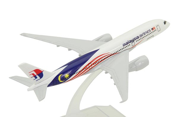 Diecast Airbus A350 Airliner Model White Malaysia Airlines