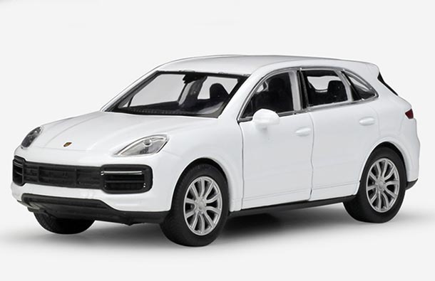 Diecast Porsche Cayenne Turbo Toy White 1:36 Scale By Welly