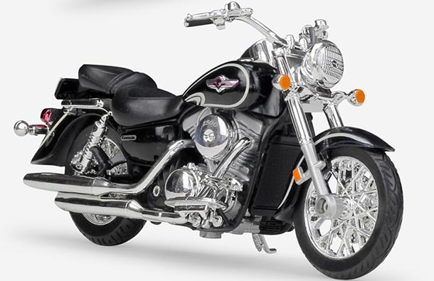 Diecast Kawasaki Vulcan 1500 Classic Motorcycle 1:18 By Welly