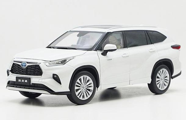 Diecast 2022 Toyota Highlander Hybrid Model 1:18 White / Blue