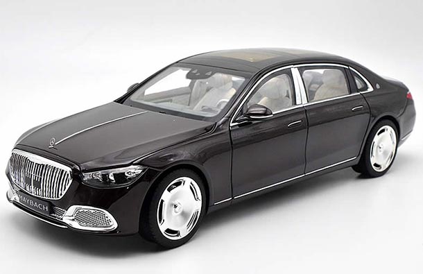 Diecast 2021 Mercedes Maybach S-Class Model 1:18 Scale Wine Red