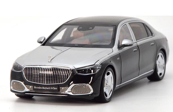 Diecast Mercedes Maybach S-Class Model 1:18 Scale Black-Silver