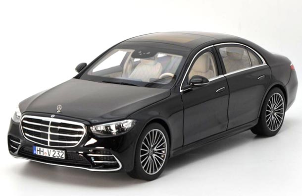 Diecast Mercedes-Benz S-Class AMG W222 Model 1:18 Scale Black