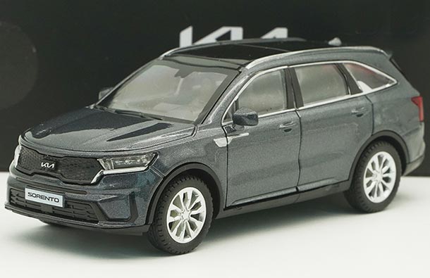 Diecast 2020 Kia Sorento SUV Model 1:38 Scale White / Gray