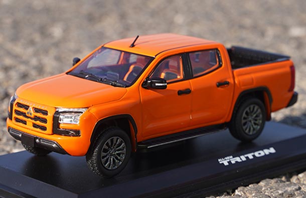 Diecast 2023 Mitsubishi Triton Pickup Truck Model 1:43 Orange